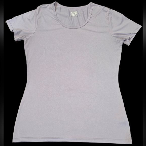 32 Degrees Tops - 32 Degrees Cool Women's M Short-sleeve T-shirt: Casual, Staple Piece